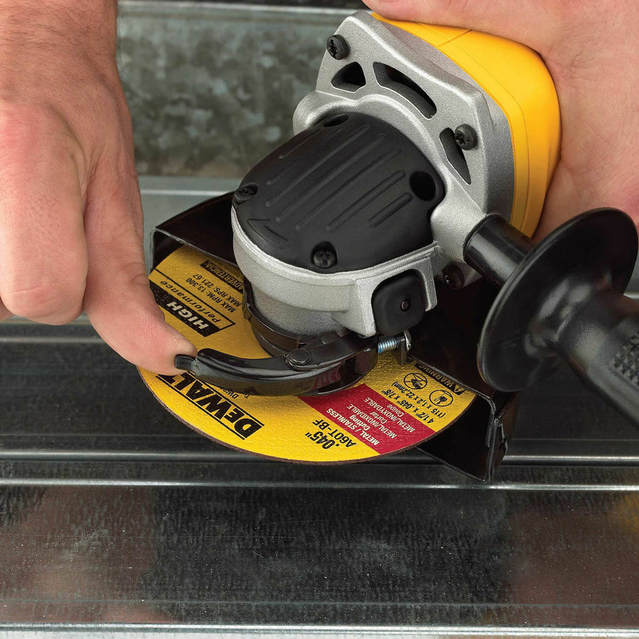 DeWalt Angle Grinder Cordless 18V 2x4Ah Li-ion DCG412M2-GB Compact 125mm - Image 4