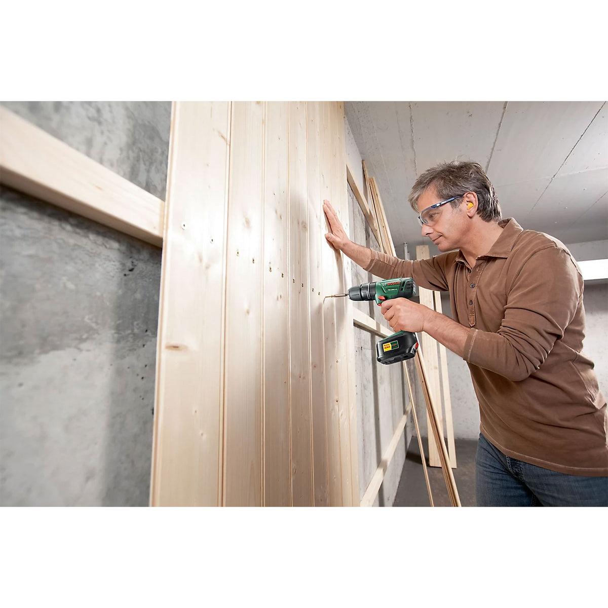 Bosch Cordless Combi Drill PSB 1800 LI-2 18V 1.5Ah Li-Ion Soft Grip Compact - Image 3
