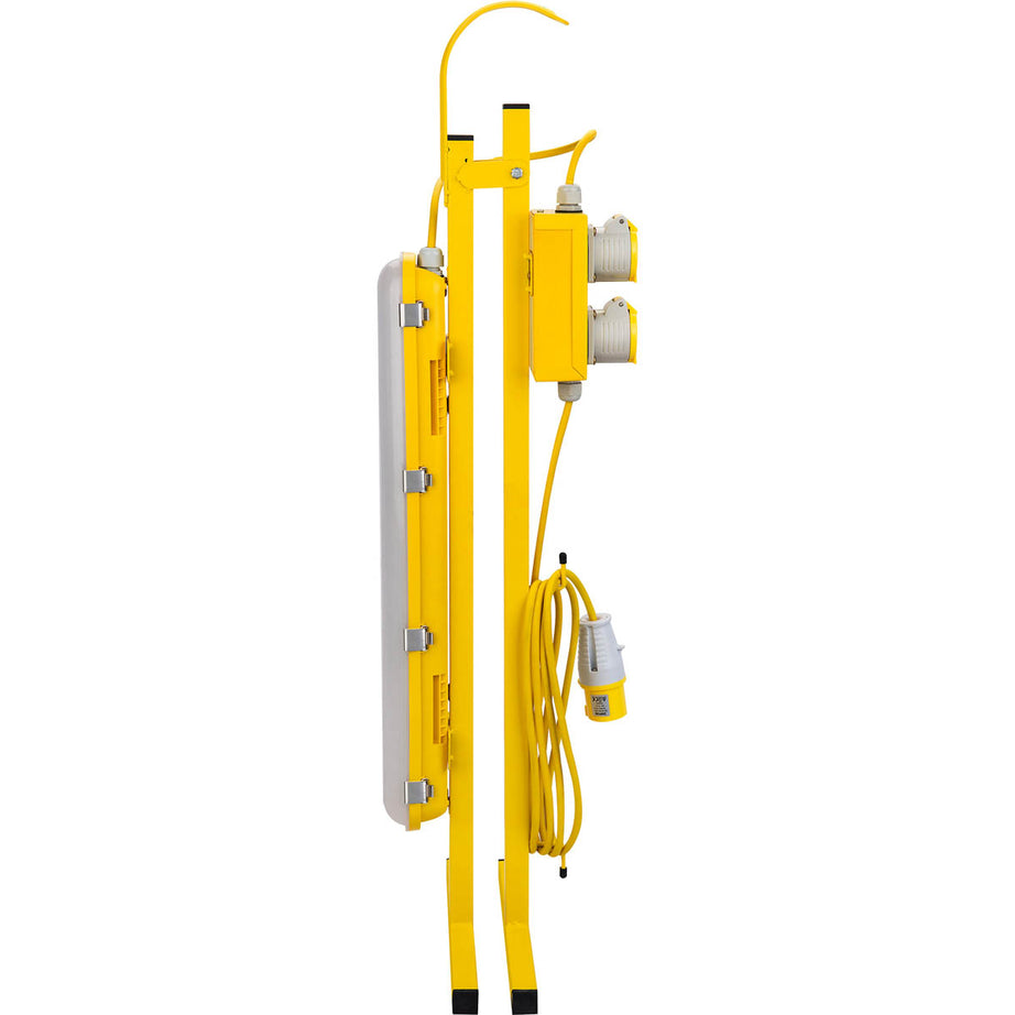 Luceco Plasterers Work Light Tripod Inspection Lamp 110V Foldable Portable 24W - Image 7