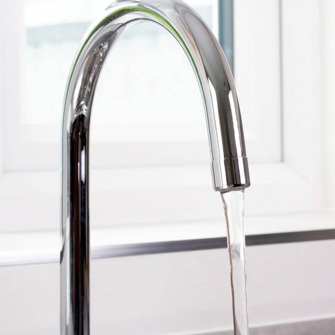 Kitchen Tap Mixer Chrome Swivel Spout Brass Double Lever Contemporary Faucet - Image 4