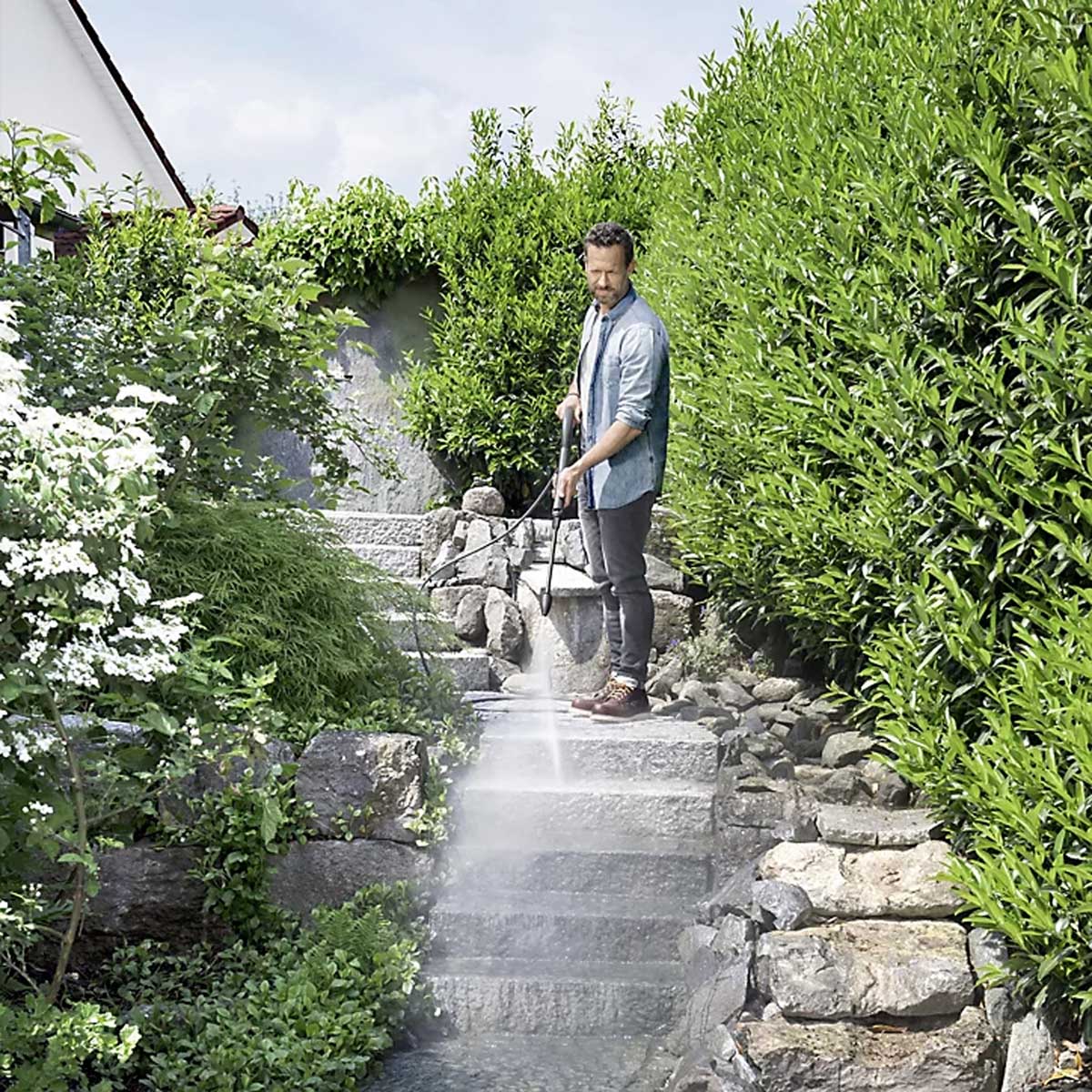 Kärcher K5 Pressure Washer Electric 2.1kW Car Home Patio Jet Cleaner - Image 5