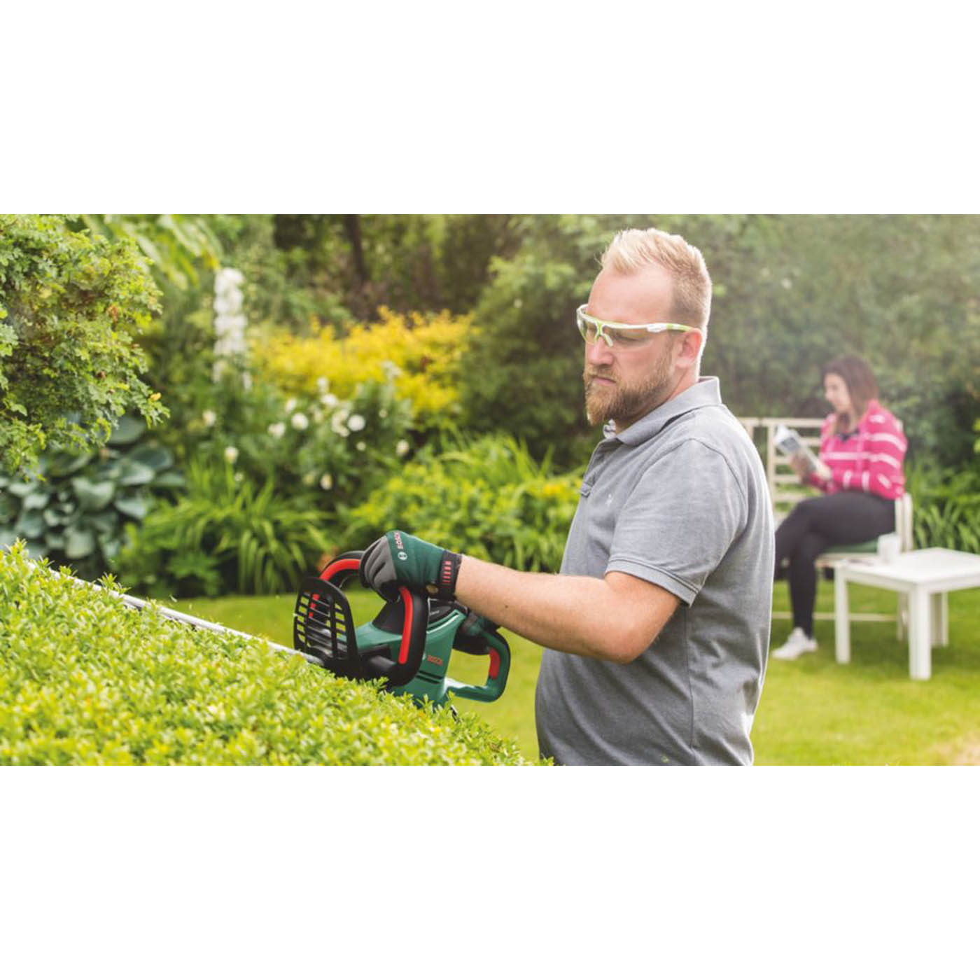 Bosch Hedge Trimmer Corded 60cm UniversalHedgeCut 60 480W 230V - Image 4