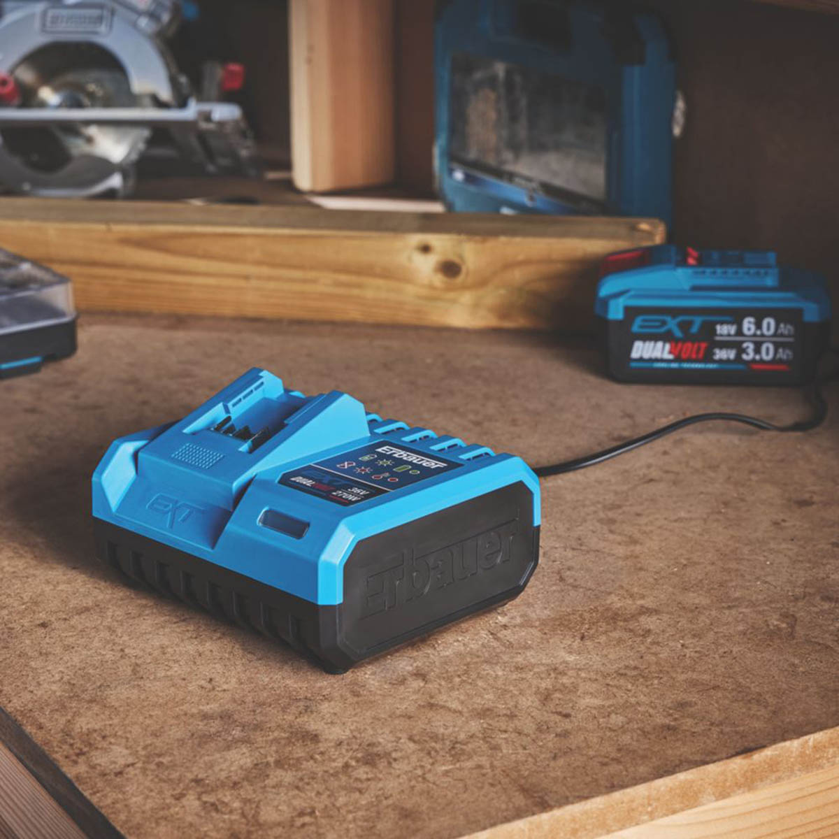 Erbauer Battery Charger UKFC112BS 36V Li-Ion EXT For Cordless Garden Power Tools - Image 3