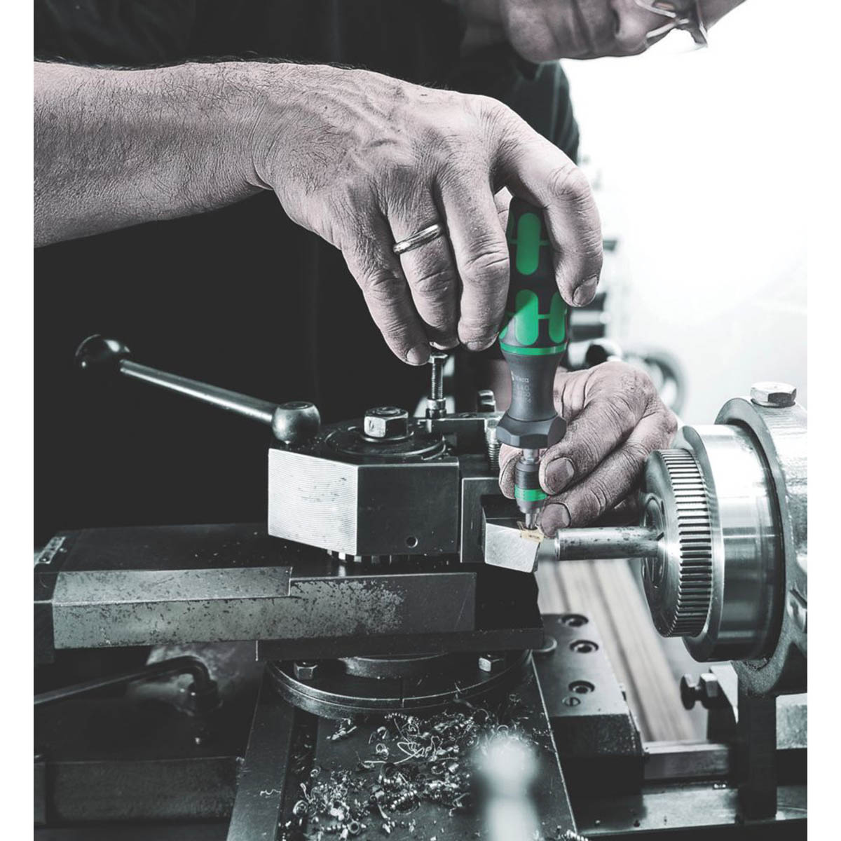 Wera Torque Screwdriver Set 7440/41/42 Chrome Molybdenum Steel 0.3-6Nm 27 Pieces - Image 5