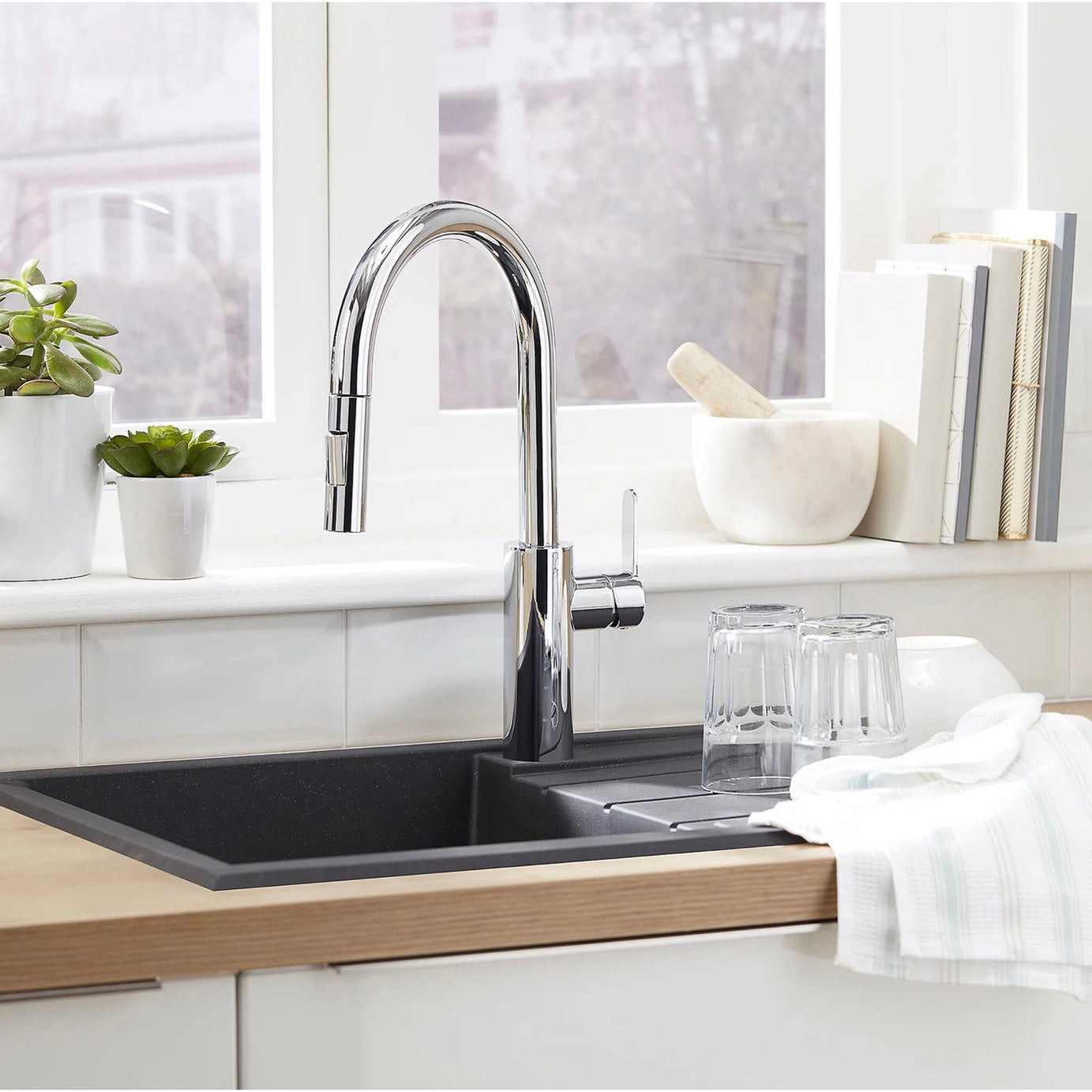 Kitchen Tap Mixer Pull Out Chrome Single Lever Swivel Spout Modern Faucet - Image 5