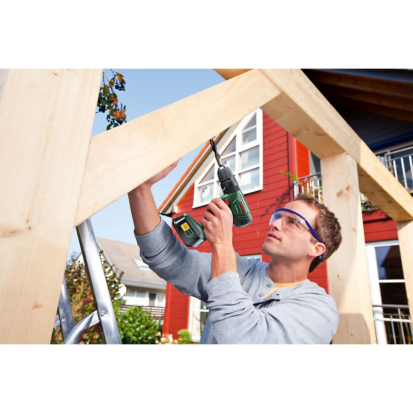 Bosch Cordless Combi Drill PSB 1800 LI-2 18V 1.5Ah Li-Ion Soft Grip Compact - Image 4