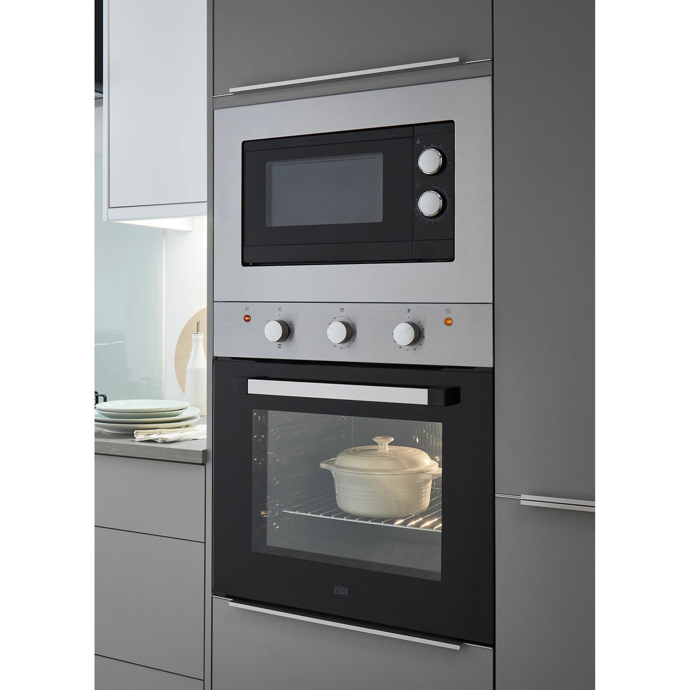 Cooke & Lewis Built-In Microwave Integrated 20L Stainless Steel Defrost Function - Image 4