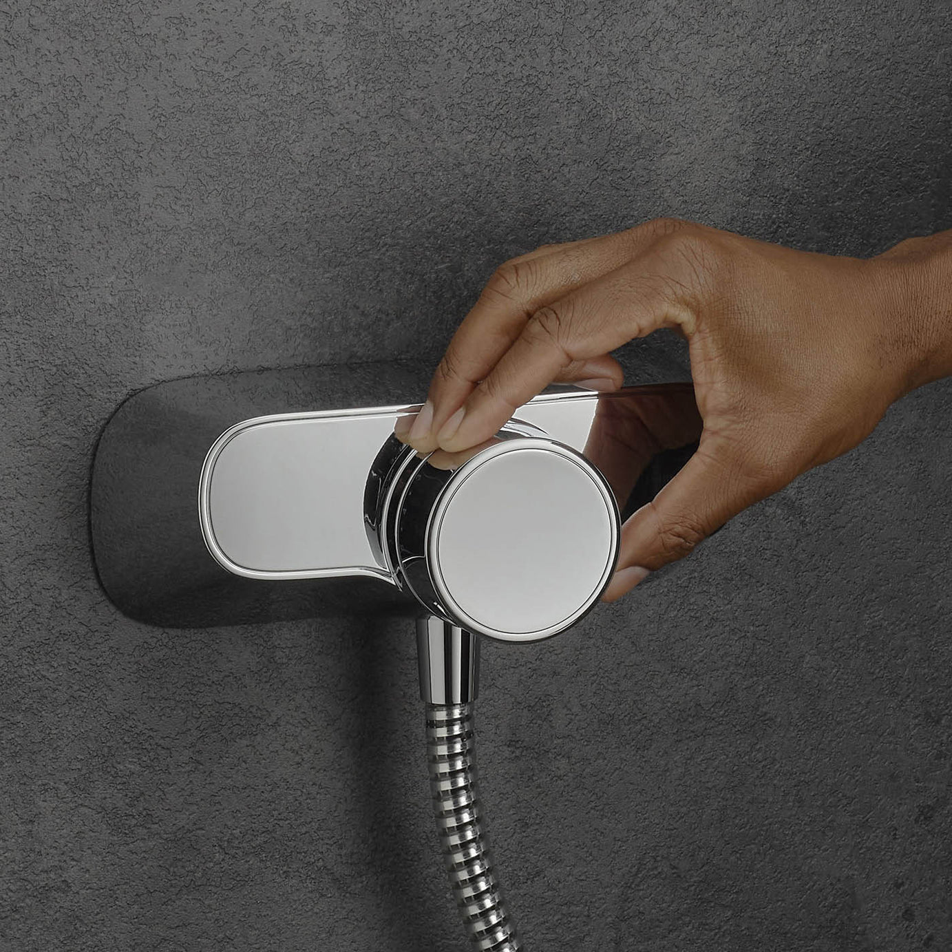 Mira Form Chrome effect Rear fed Thermostatic Mixer Shower & 1.25m hose length - Image 6