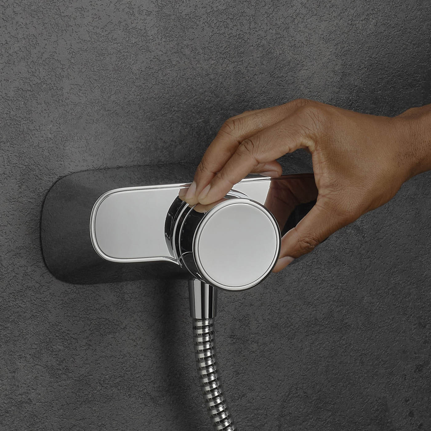 Mira Form Chrome effect Rear fed Thermostatic Mixer Shower & 1.25m hose length - Image 6