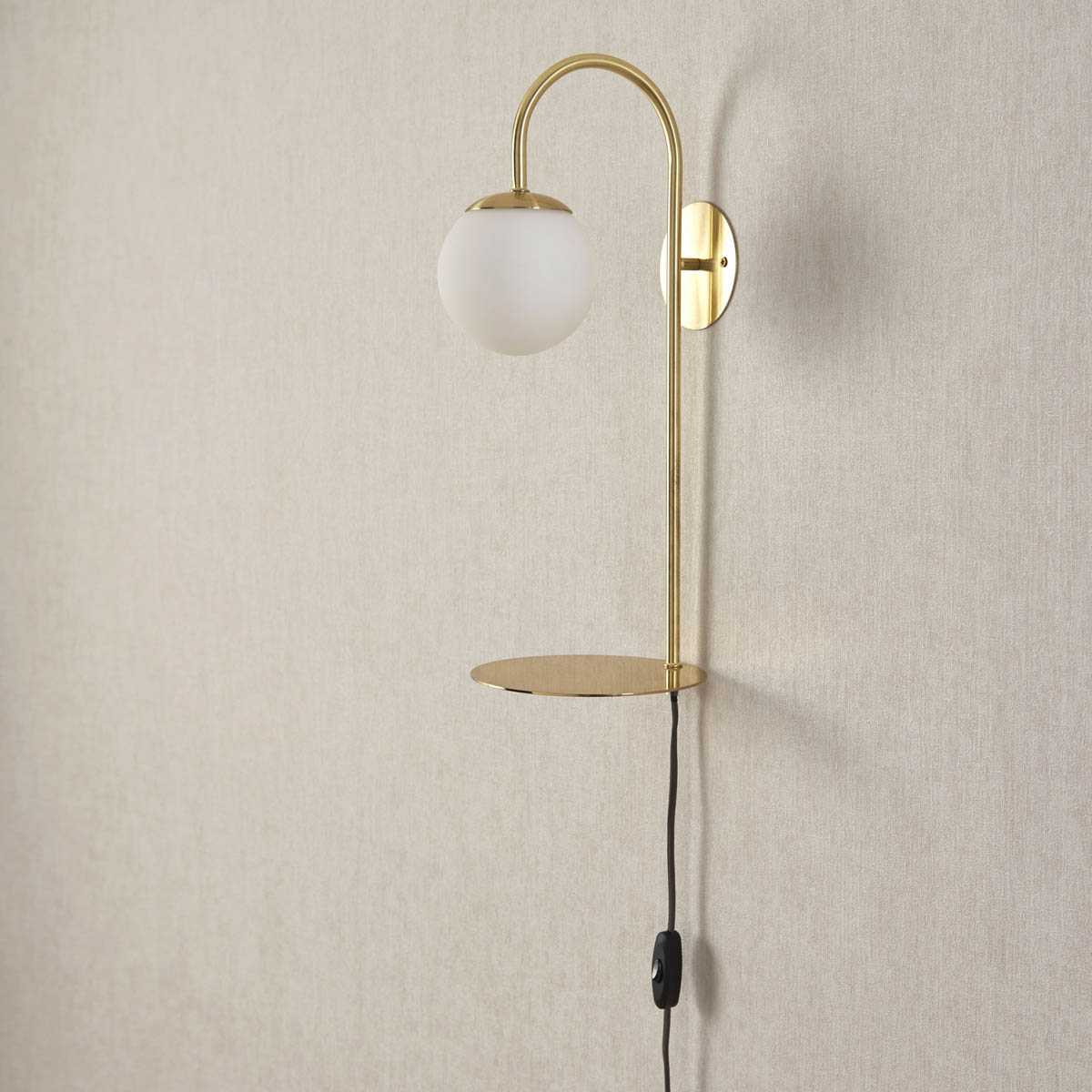 Wall Light Indoor Brass Effect Plug-in Globe Glass Shade Inline Switch Modern - Image 2