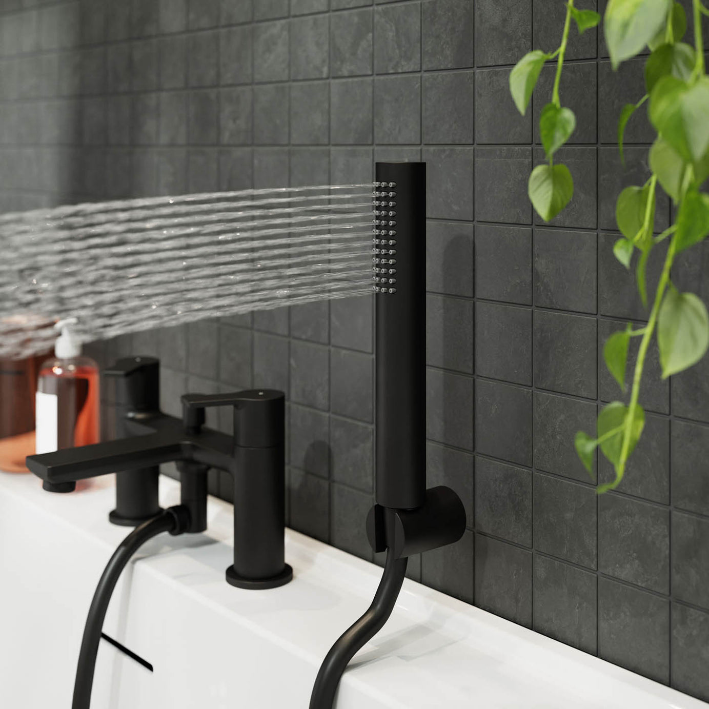 GoodHome Akita Matt Black Deck-mounted Bath mixer tap with shower kit - Image 6