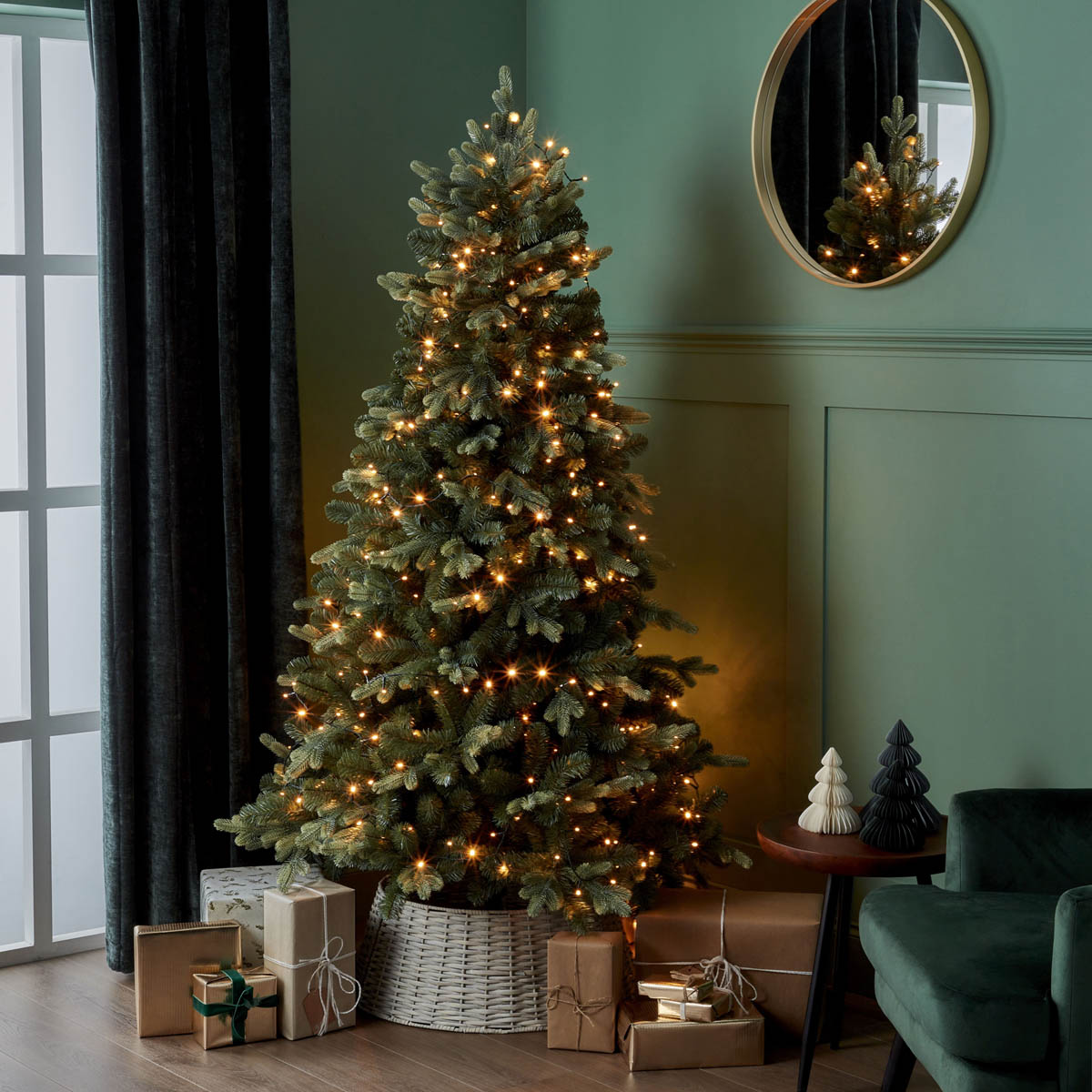 LED Christmas String Lights 1500 Warm White Timer Indoor Outdoor 54.97m - Image 7