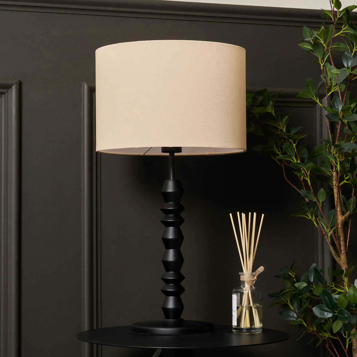 Inlight Table Lamp Spindle Black Wood Effect Natural Fabric Round Contemporary - Image 4