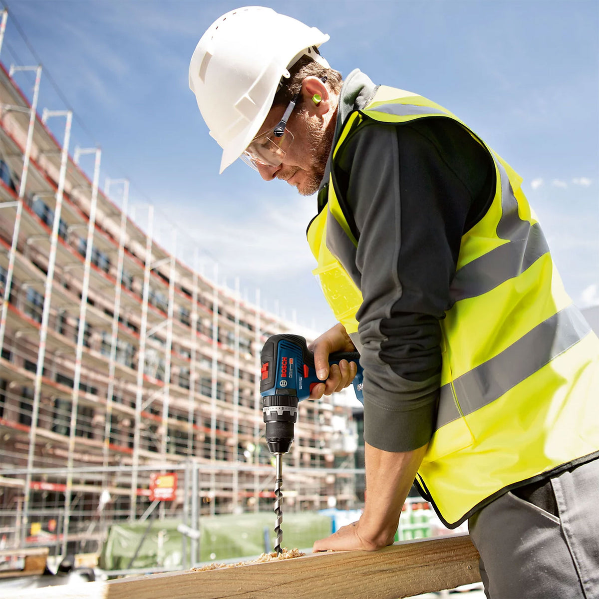 Bosch Combi Drill Professional GSB18V-55 Brushless 18V 2x4Ah Li-Ion Compact - Image 7