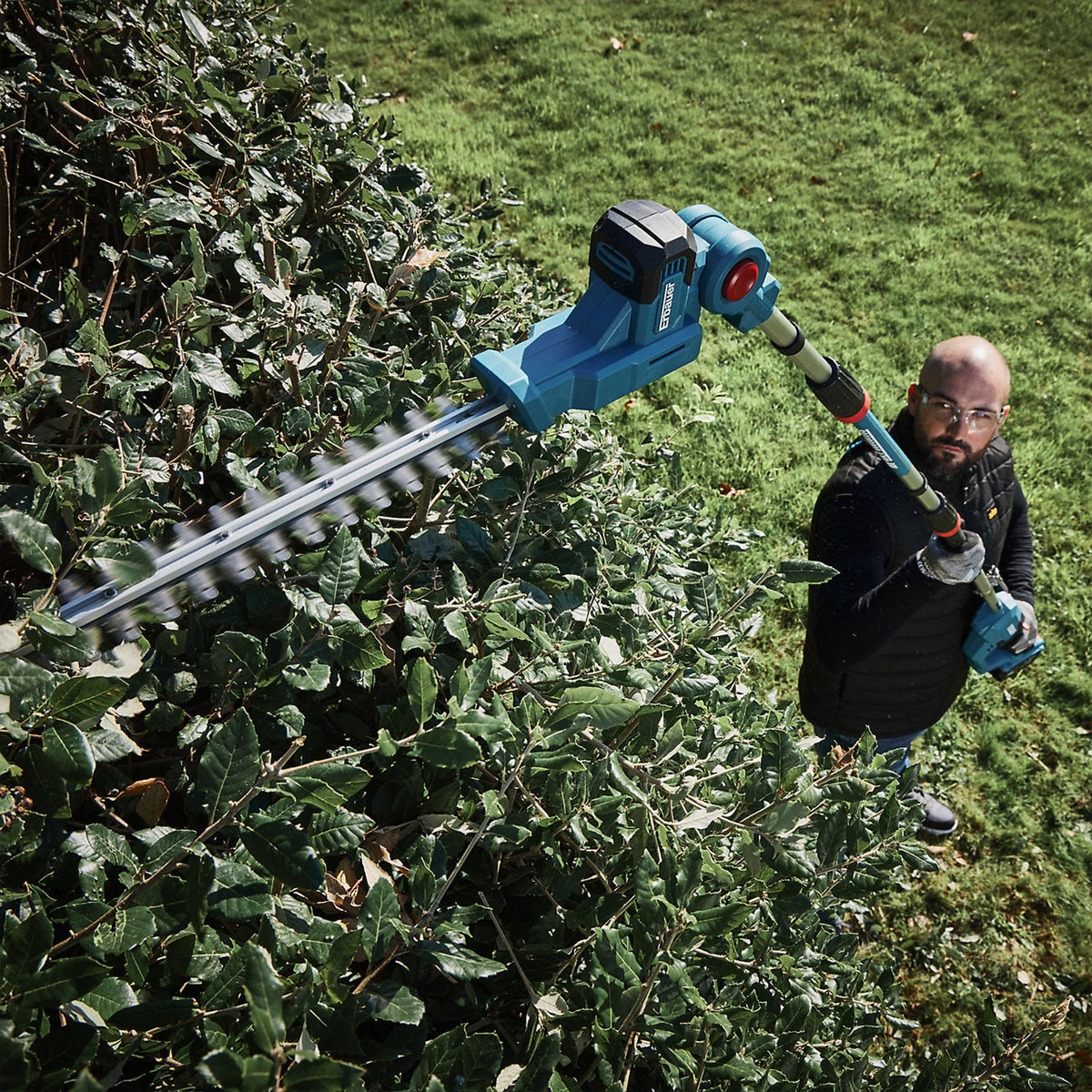 Erbauer Hedge Trimmer ERI1024GHT 18V Cordless 550mm Garden Cutter Body Only - Image 8