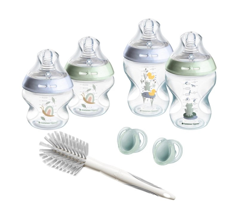 Tommee Tippee Newborn Starter Set Blue Bottles Soothers Brush Self-Sterilising - Image 1
