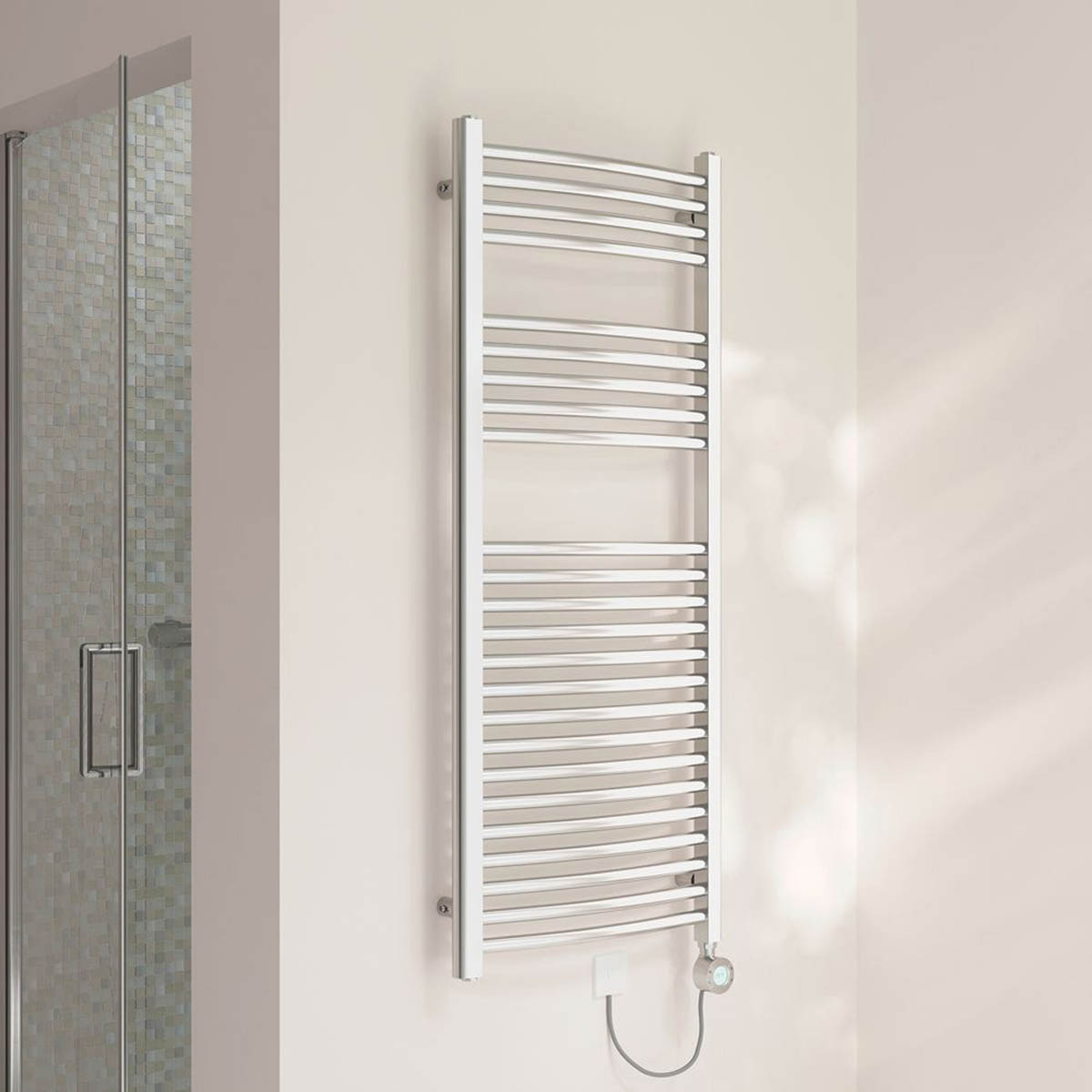 Flomasta Towel Radiator Electric Chrome Gloss Curved 1200mm x 500mm 1024BTU - Image 2