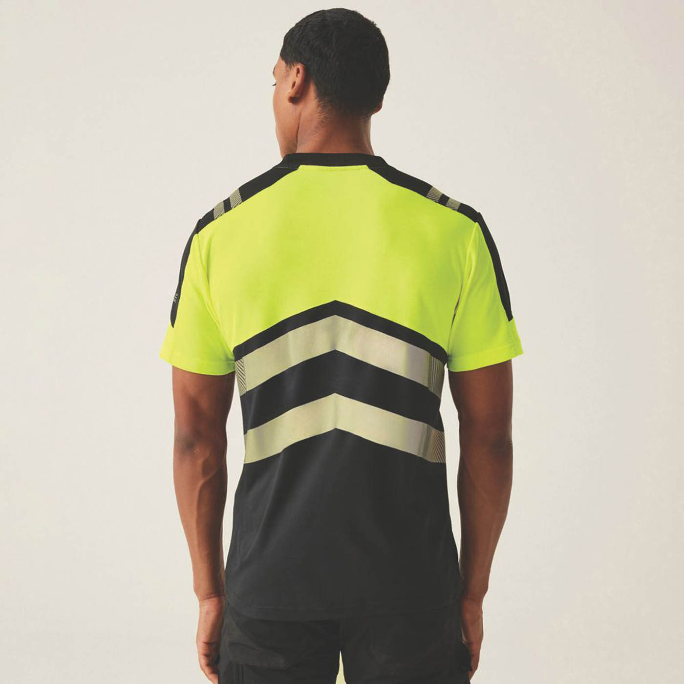 Regatta Hi Vis T-Shirt Mens Regular Fit Yellow Short Sleeve 2X Large 48in Chest - Image 4