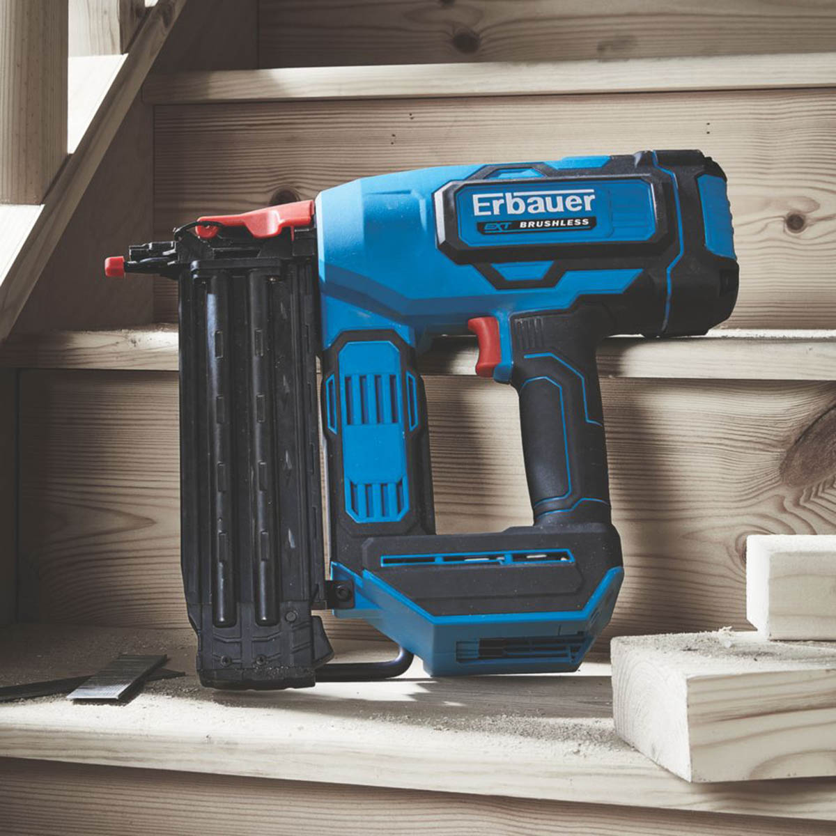 Erbauer Nail Gun Cordless 18V Li-Ion 55mm Second Fix Brushless Nailer Body Only - Image 4