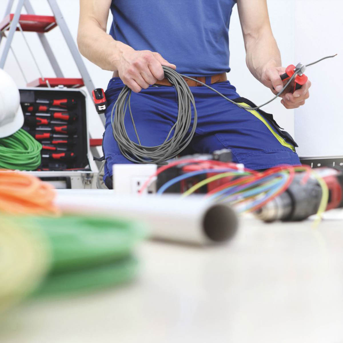 Labgear Ethernet Cable Cat 5e 4-Pair 8-Core Unshielded 5.1mm Indoor Coil 50m - Image 3