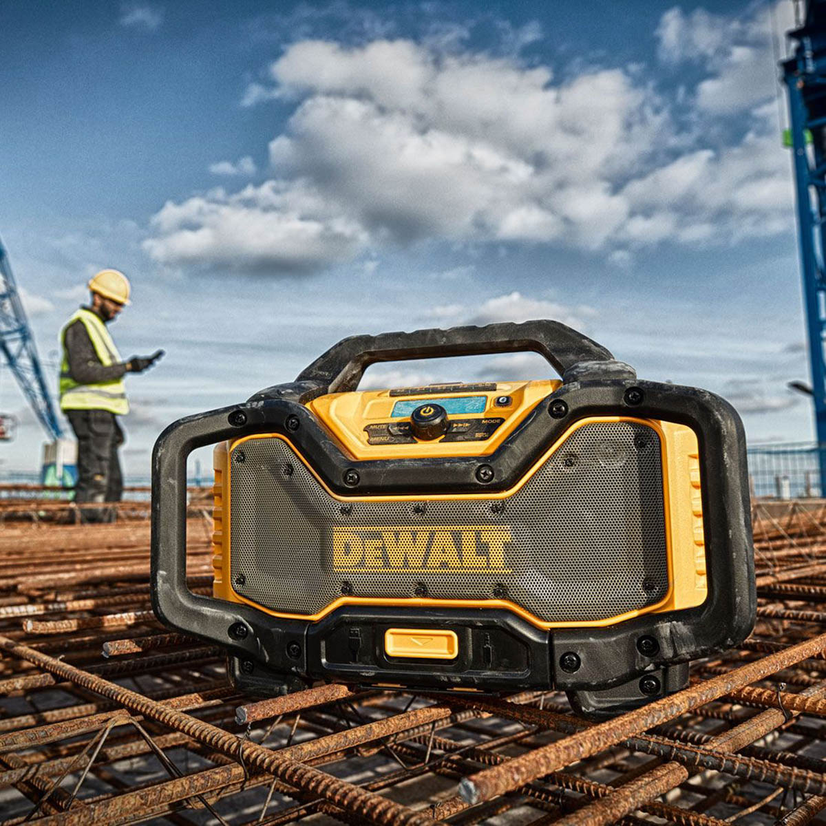 DeWalt Jobsite Radio Cordless 54V DCR027 Compact DAB+ FM Bluetooth Body Only - Image 4