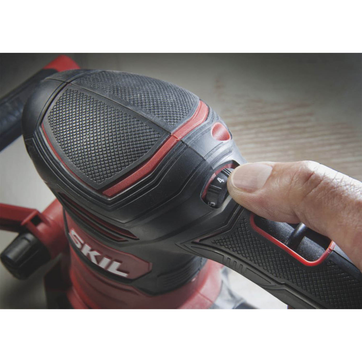 Skil Random Orbital Sander Electric SR1U7480DA 125mm  220-240V - Image 5