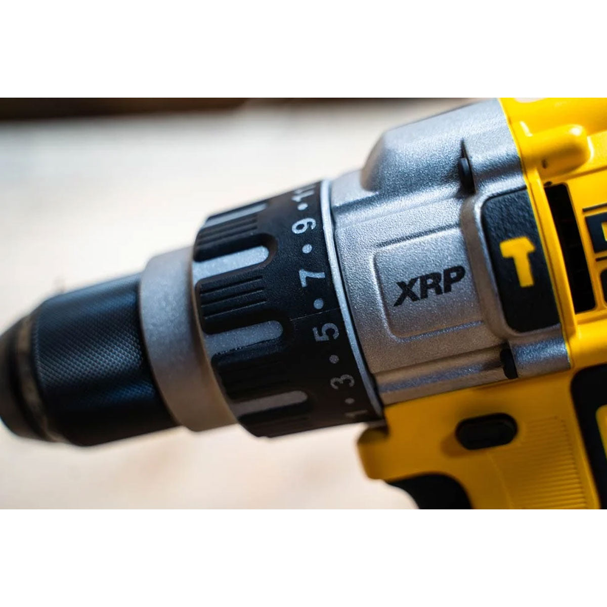 Dewalt Combi Hammer Drill Cordless 18V Li-Ion DCD996N Compact Body Only - Image 2