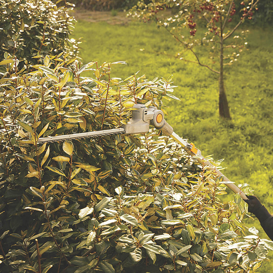 Titan Hedge Trimmer Pole Saw 2-in-1 Cordless TTT831HDC 18V Lightweight-Body Only - Image 5